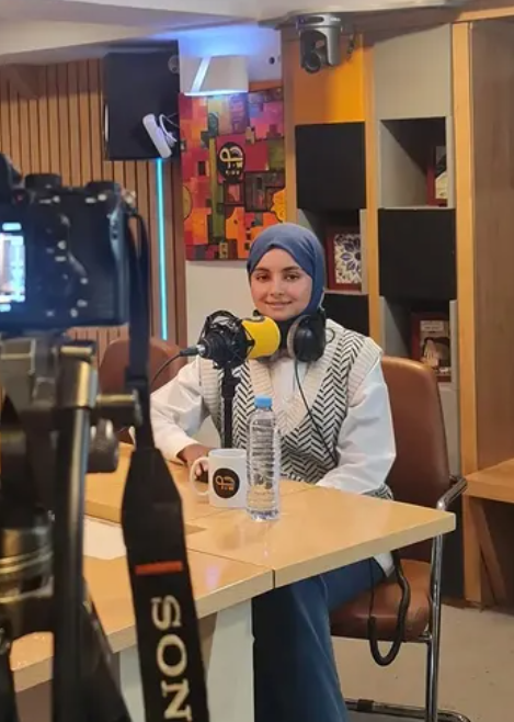 Asma Azreug Fotoğraf 14