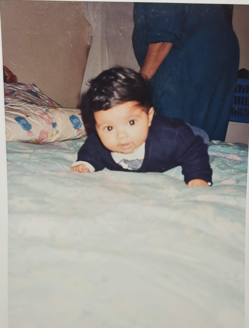 Asma Azreug fotoğraf 1