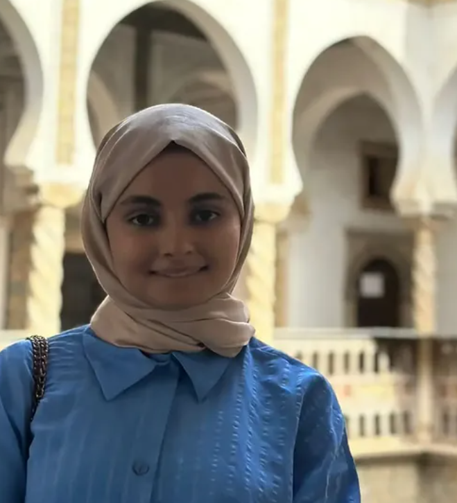 Asma Azreug Tercümanlık